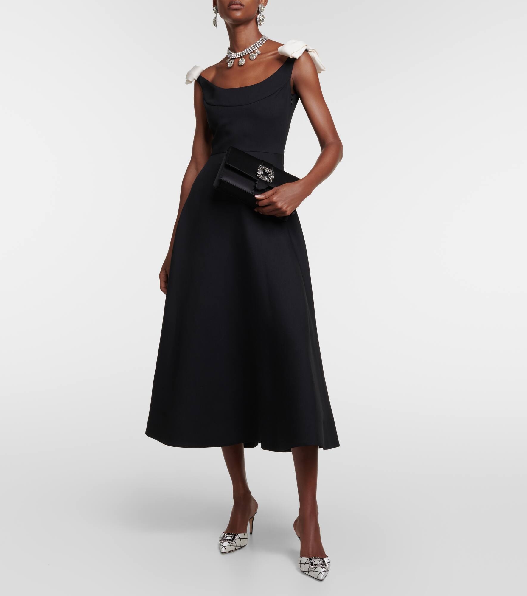 Capri embellished satin clutch - 6
