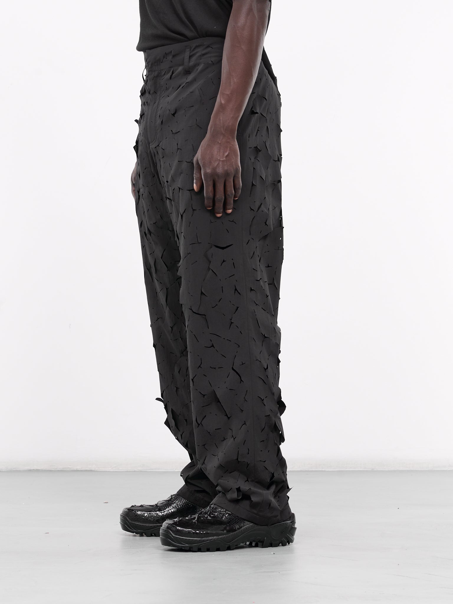 6.0 Trousers Left - 2