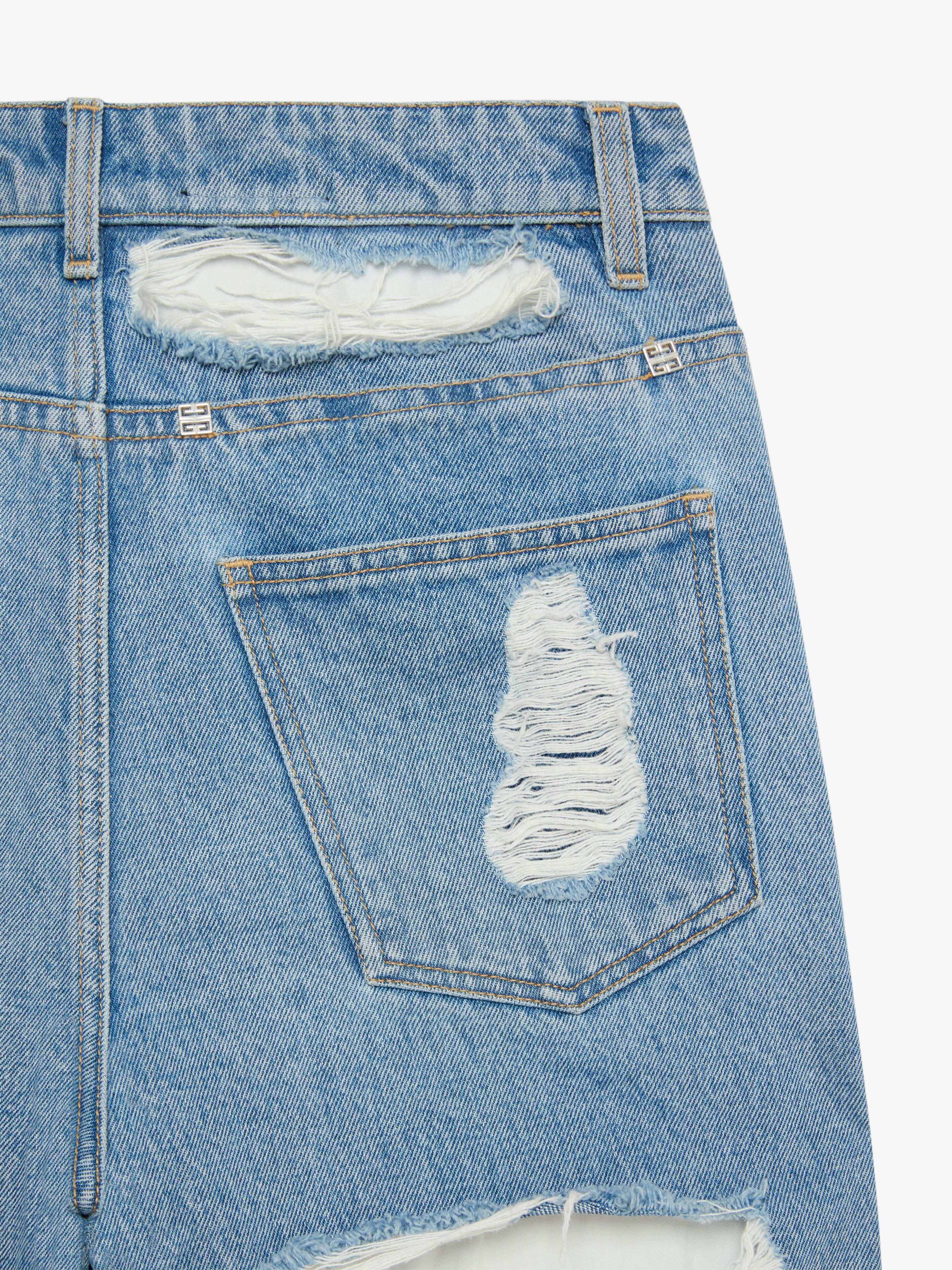 OVERSIZED JEANS IN DESTROYED DENIM - 6