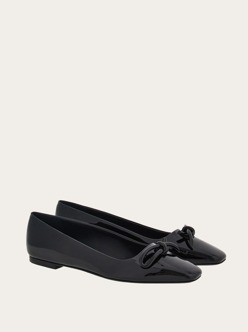 Ballet flat with asymmetric bow 5