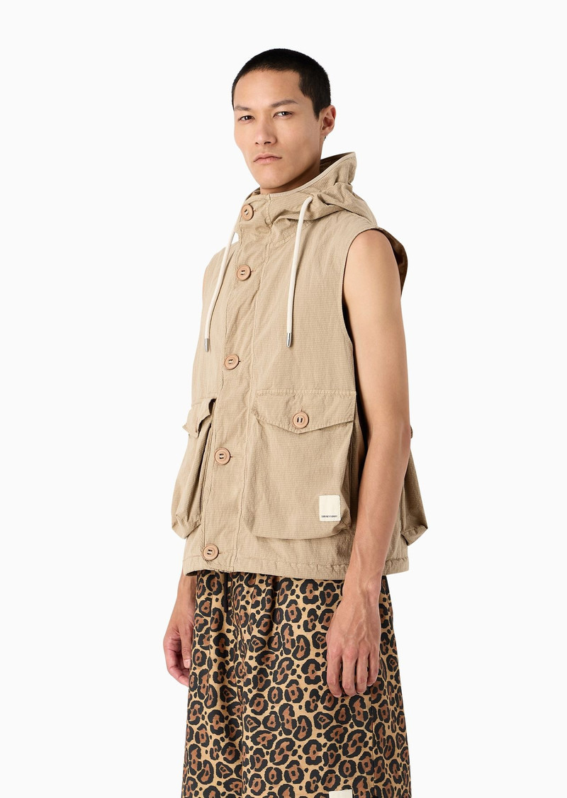 EMPORIO ARMANI Emporio Armani Sustainability Values Capsule Collection garment-dyed organic ripstop sleeveless hood outlook