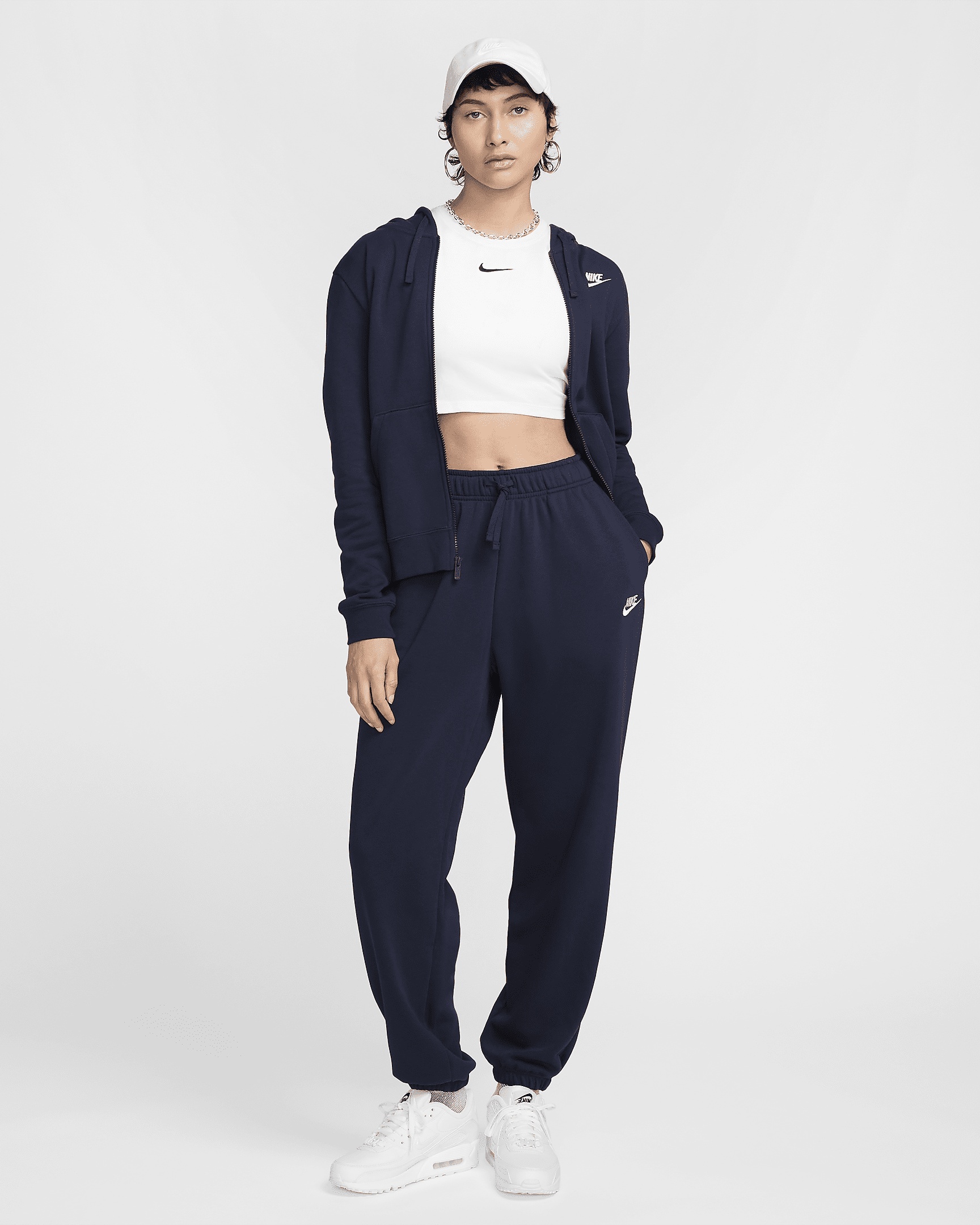 Women's Nike Sportswear Club Fleece Mid-Rise Oversized Sweatpants - 5