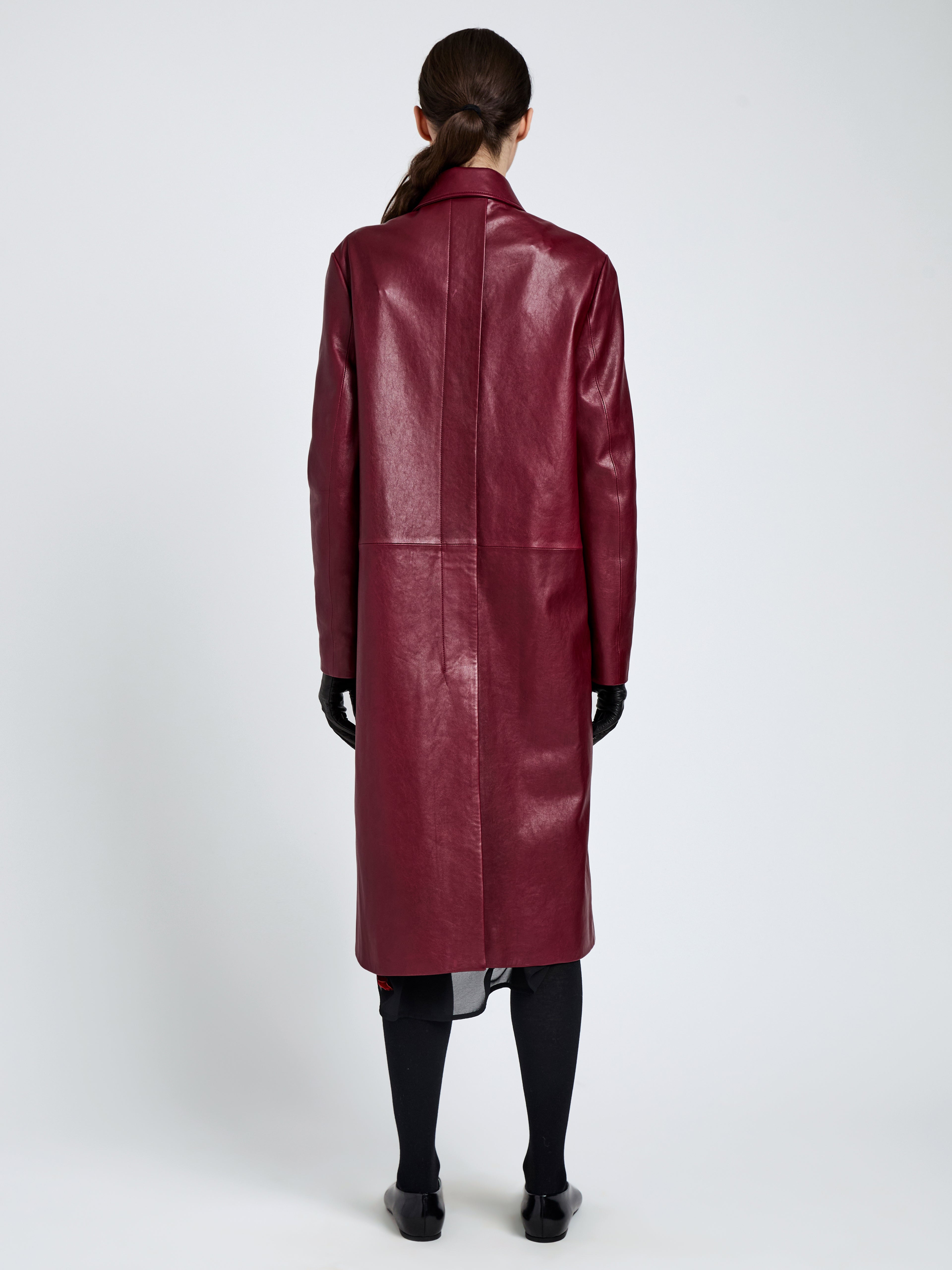 Nissi Coat in Semigloss Leather - 4