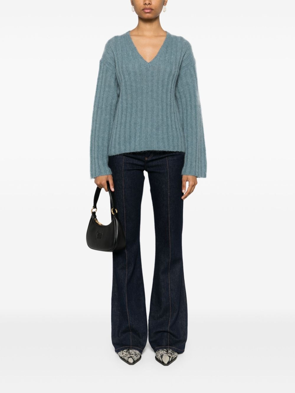 v-neck chunky-ribbed jumper - 2