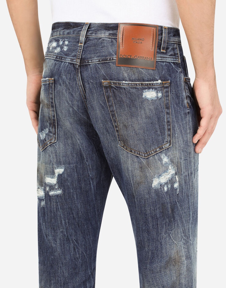 Loose jeans with mud-effect detailing - 5