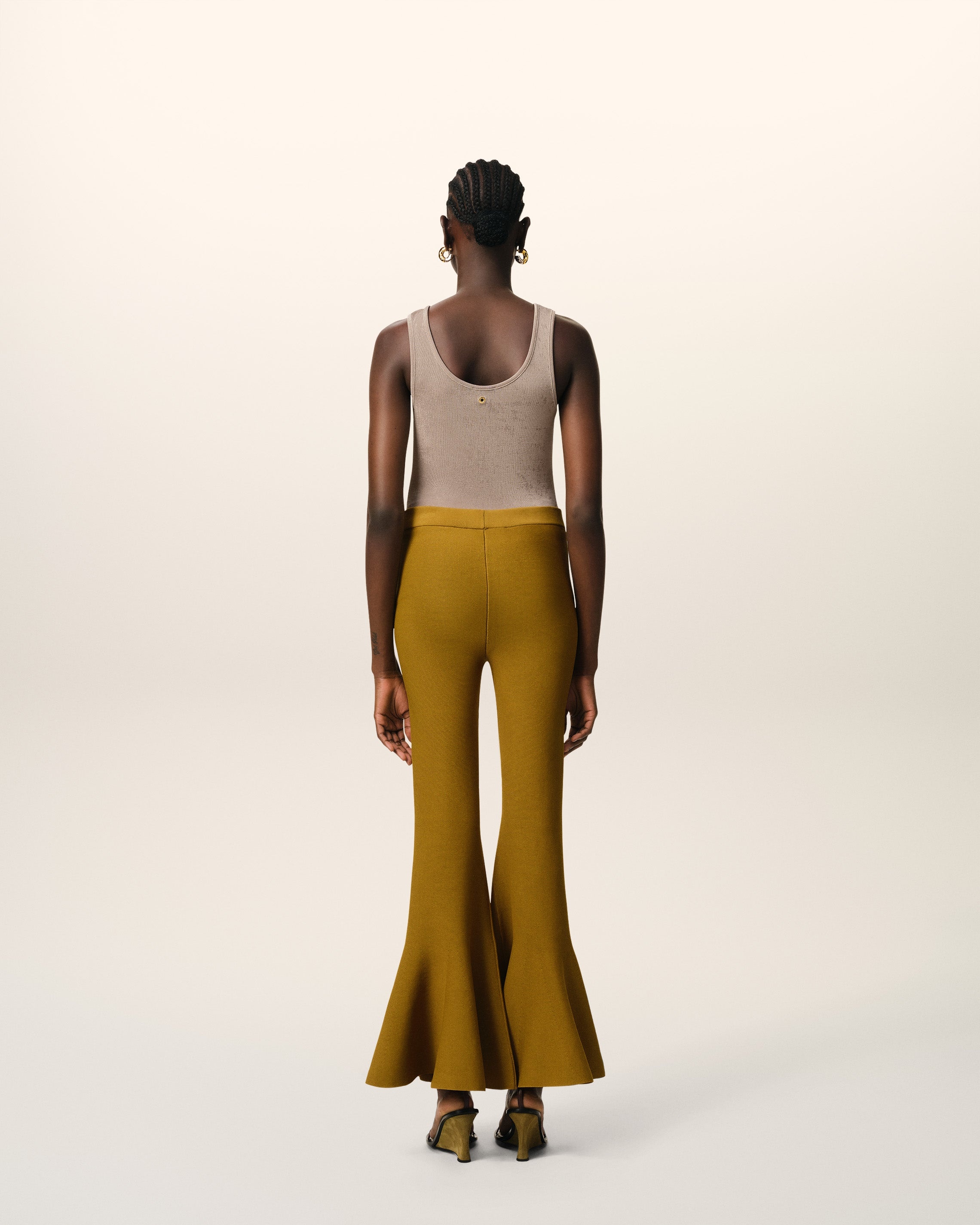 MUSTARD GODET SHORT TROUSERS - 4