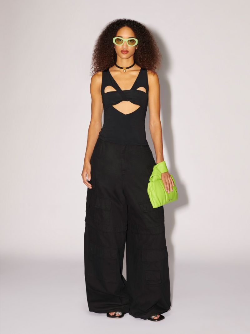 Heart Shaped Sleeveless Top - 2