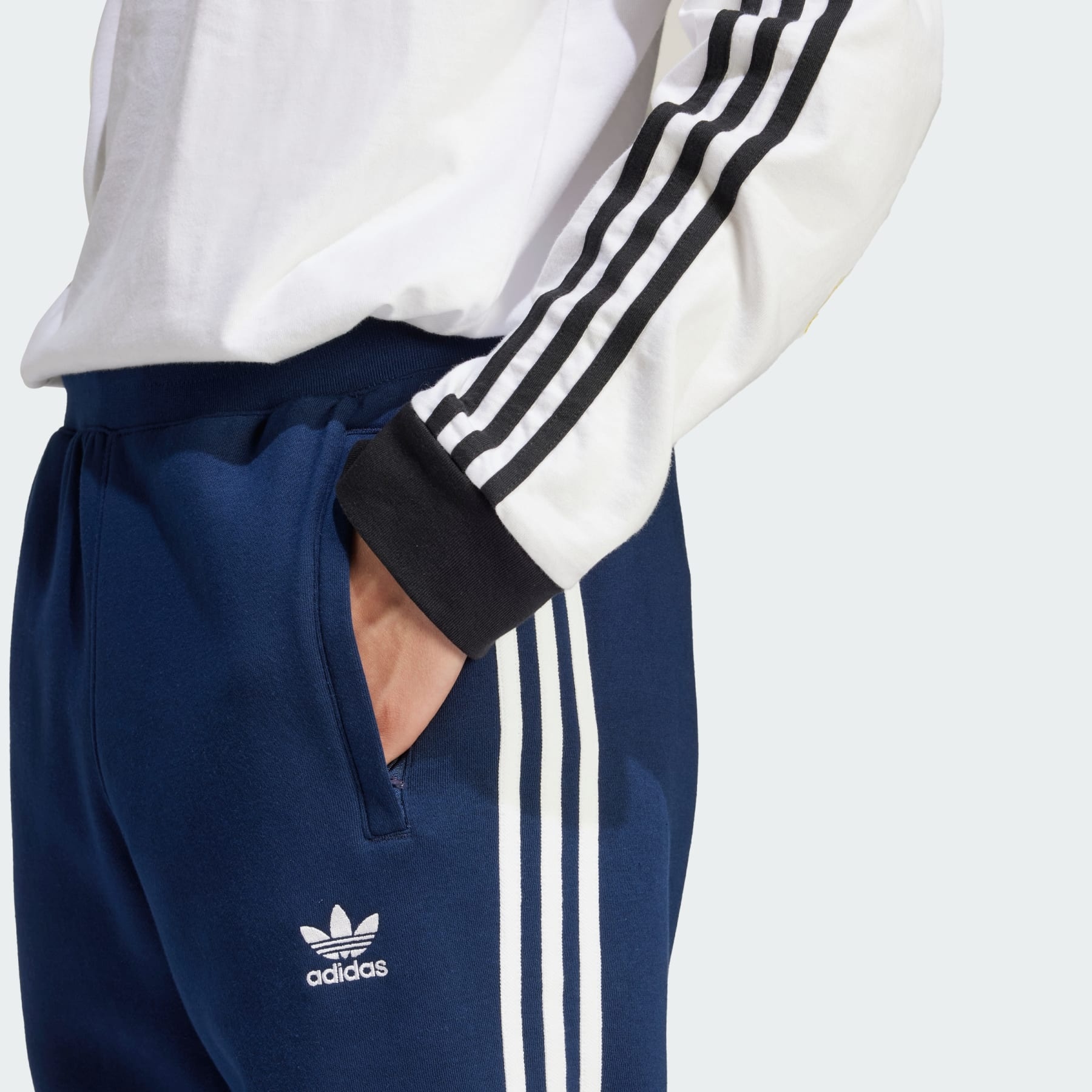 Adicolor 3-Stripes Pants - 5