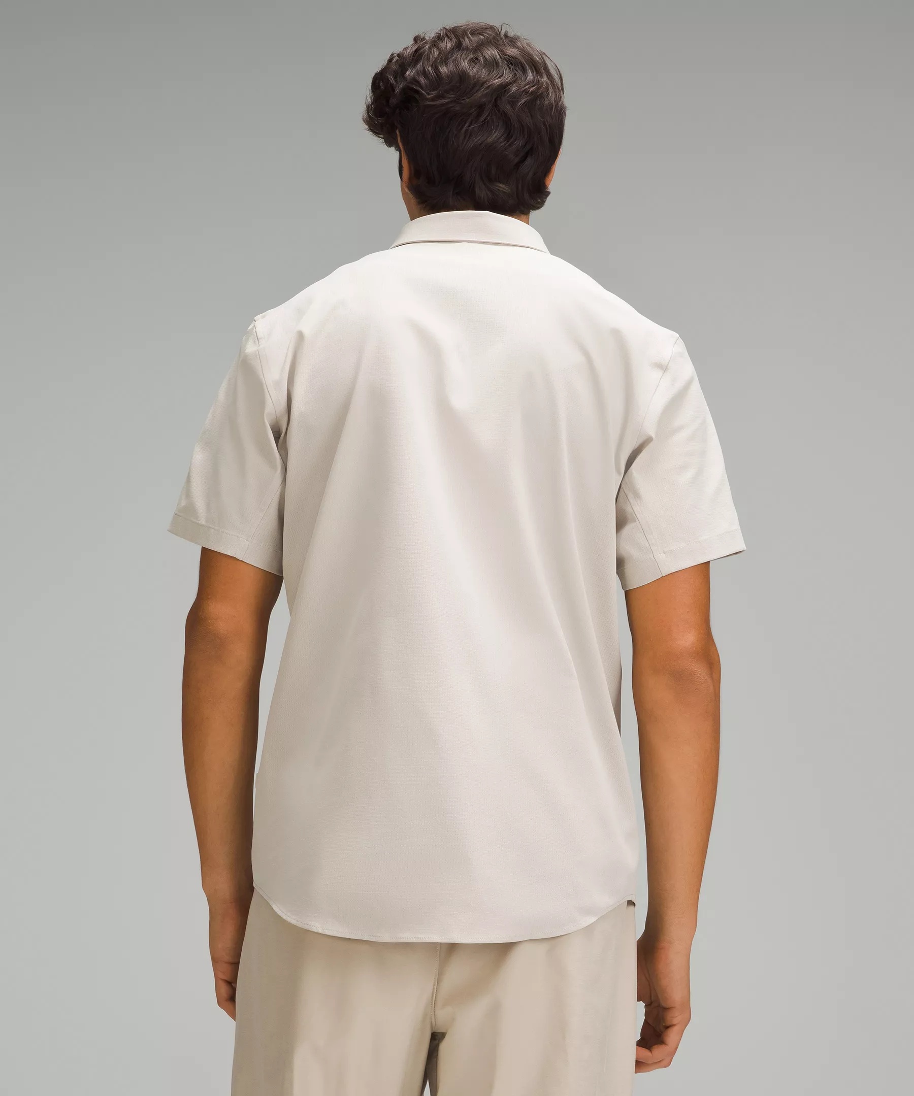 Airing Easy Short-Sleeve Shirt - 3