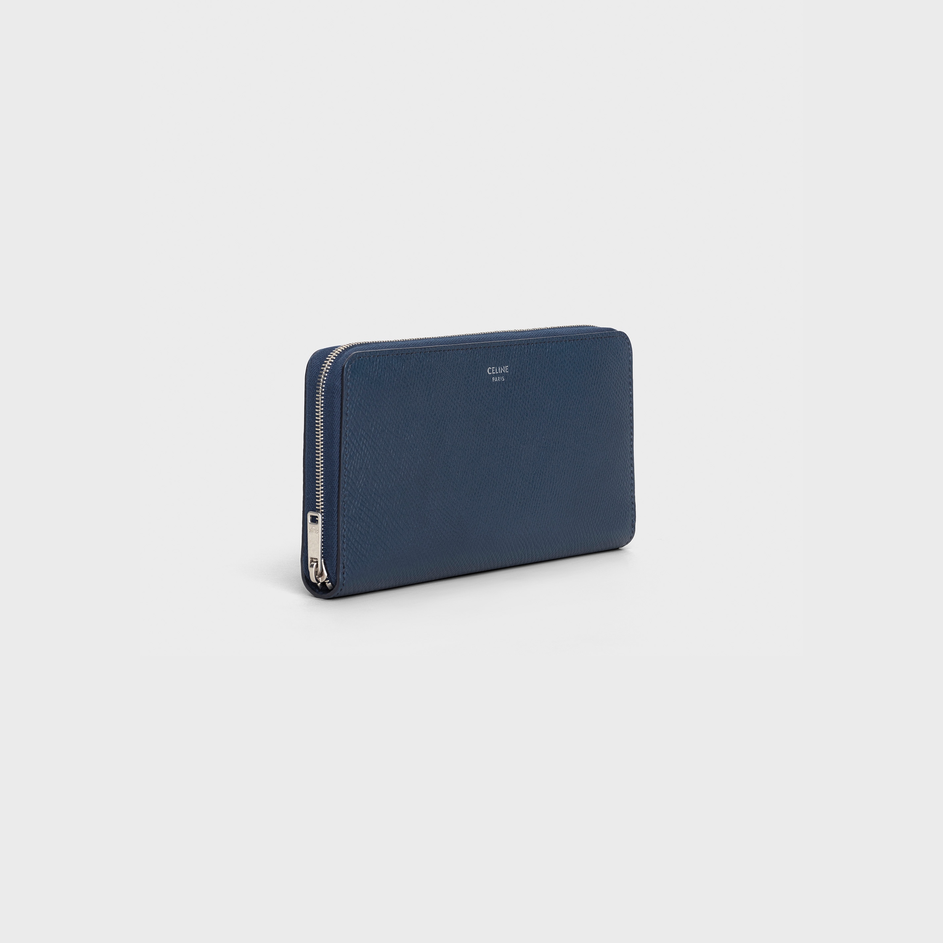 Large zipped wallet in Grained calfskin - 2