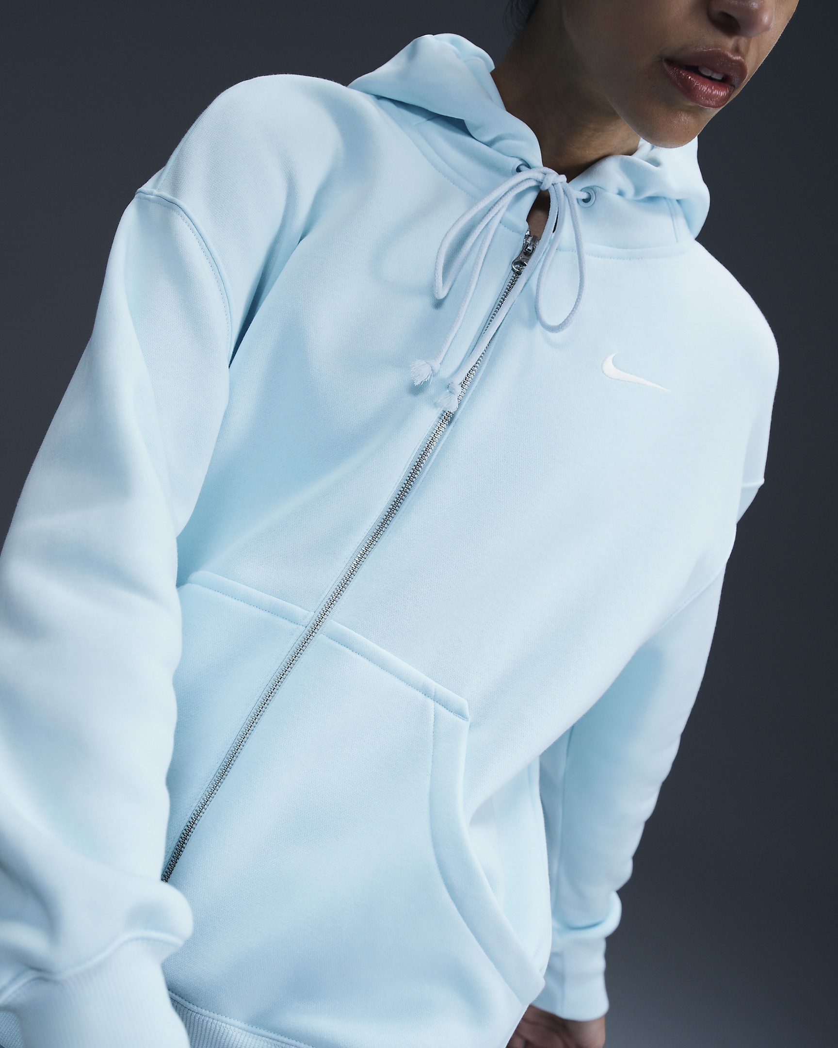 Nike Sportswear Phoenix Fleece Women's Oversized Full-Zip Hoodie - 2