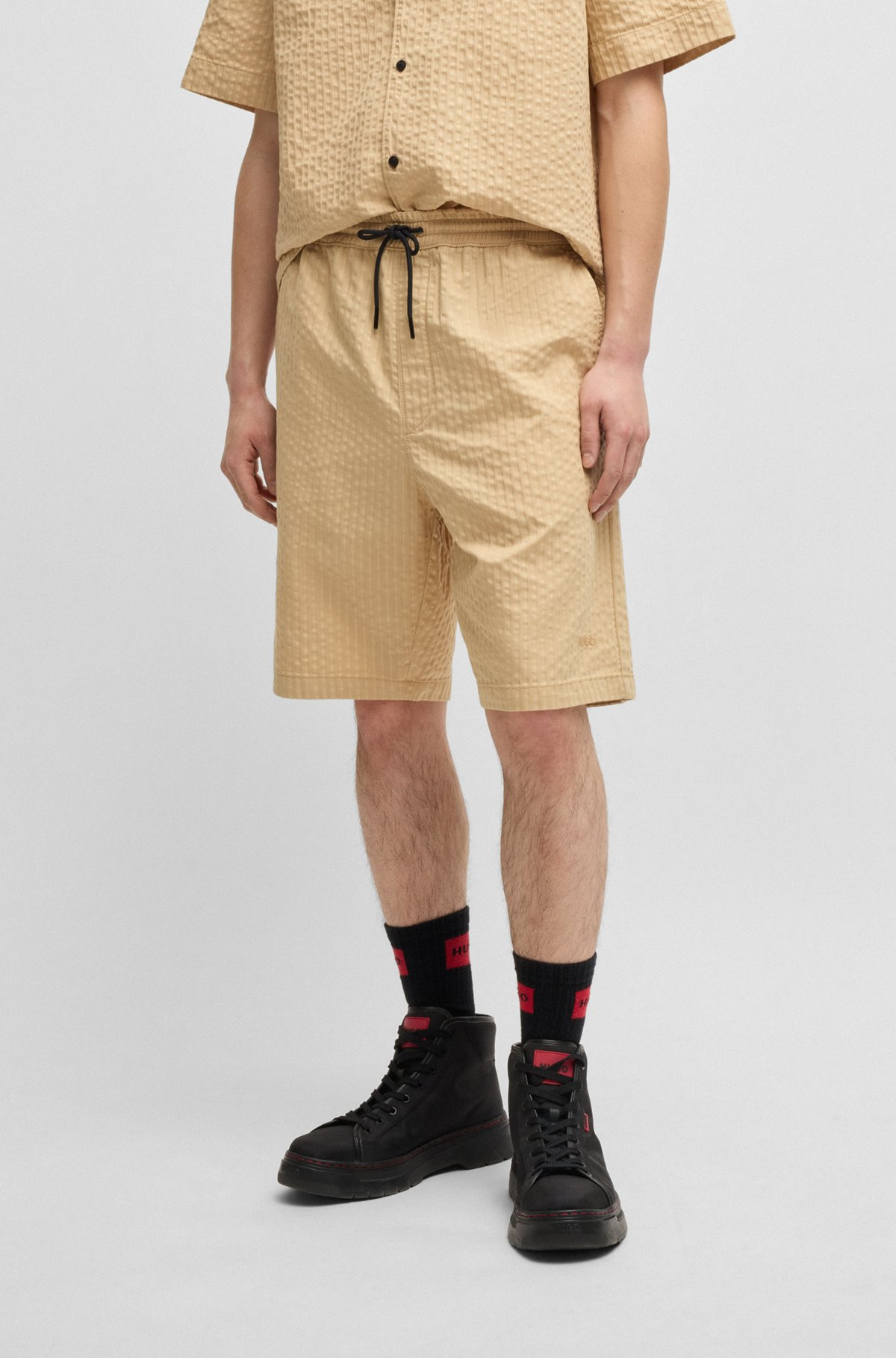 RELAXED-FIT SHORTS IN COTTON SEERSUCKER - 2
