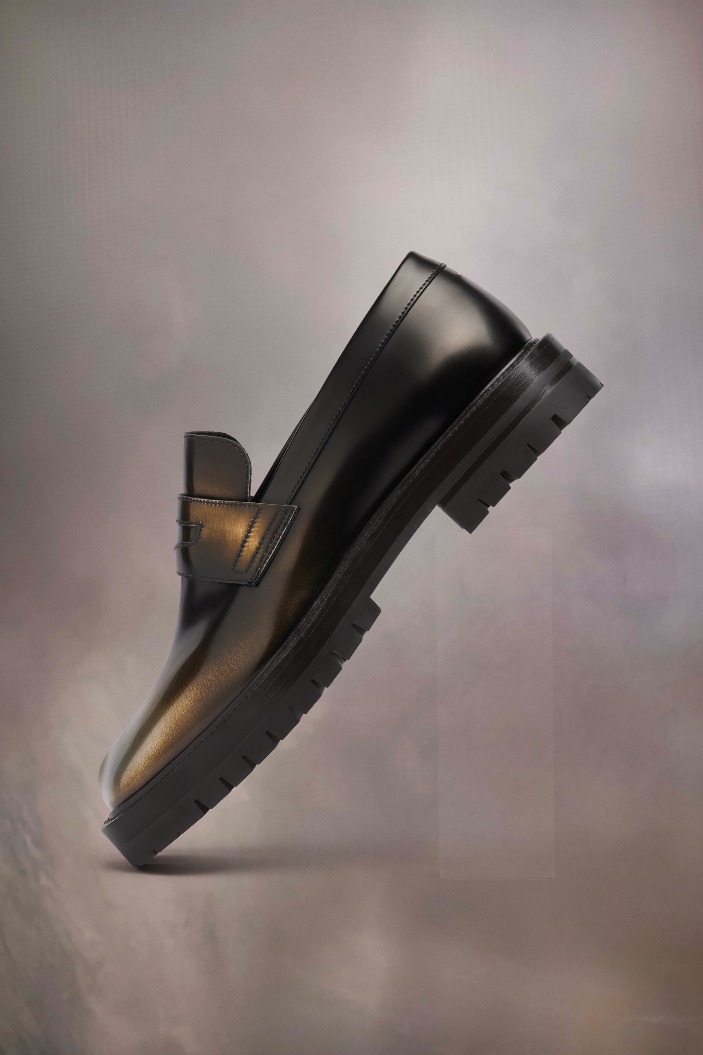 Tabi County Metallic Loafers - 2