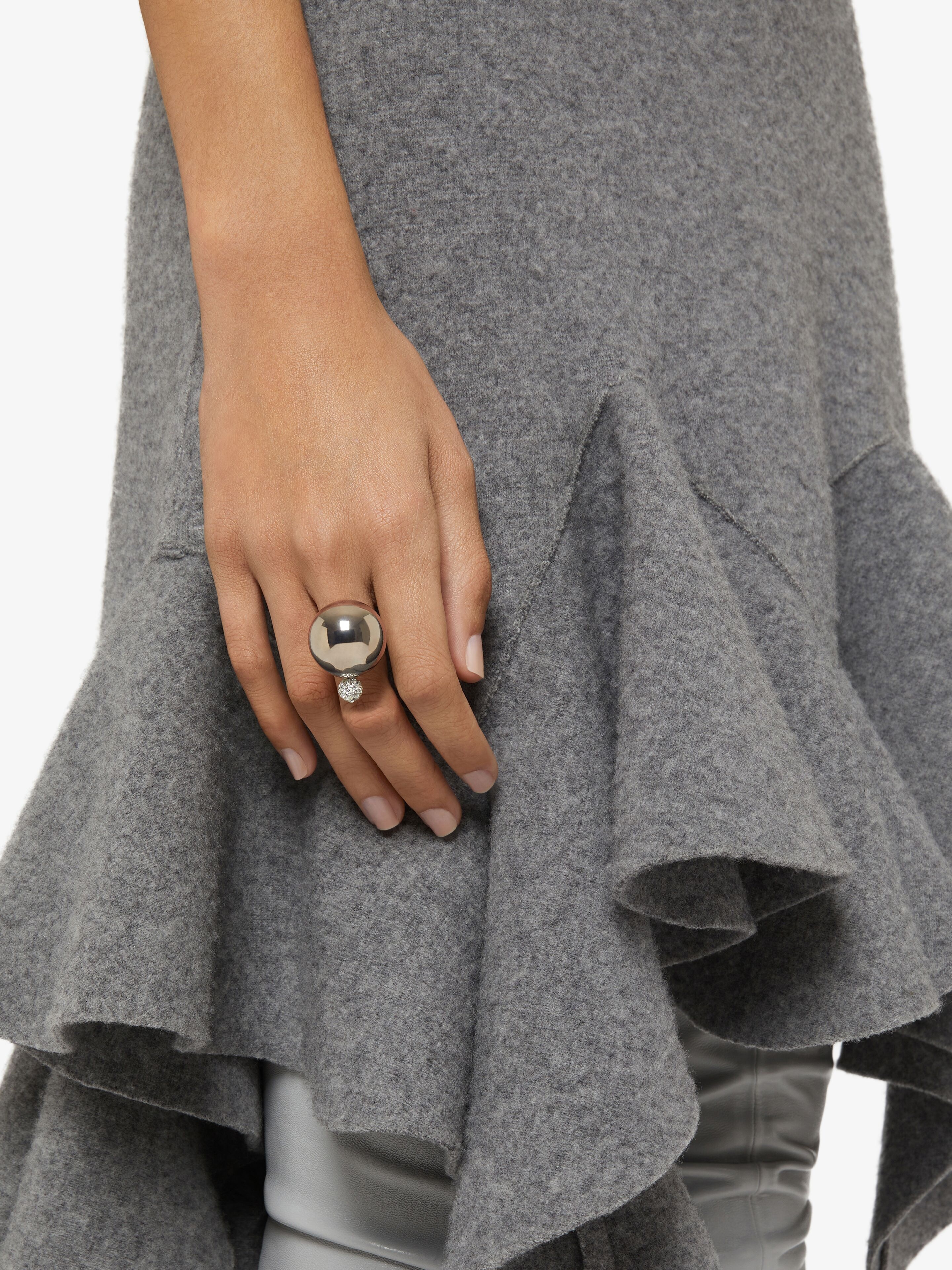 4G PEARL RING WITH CRYSTALS - 3