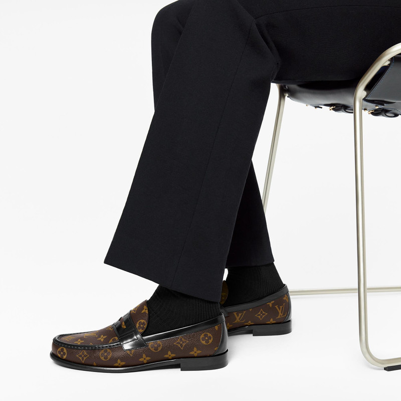 Louis Vuitton LVxNBA LV Loafer outlook