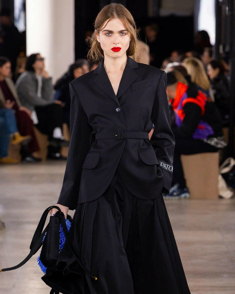 OVERSIZED BELT JACKET 5