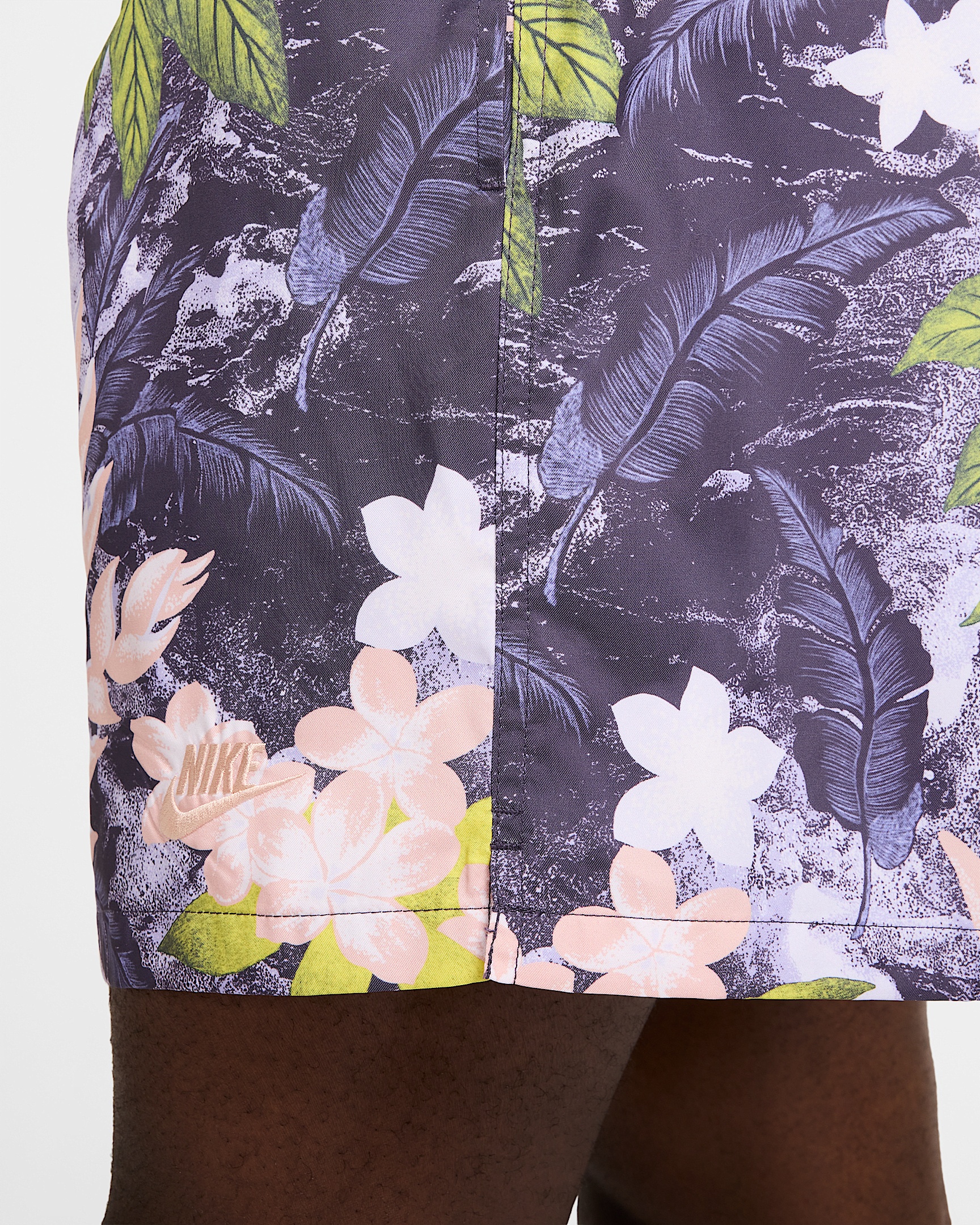 Nike Club Men's Flow Shorts - 5