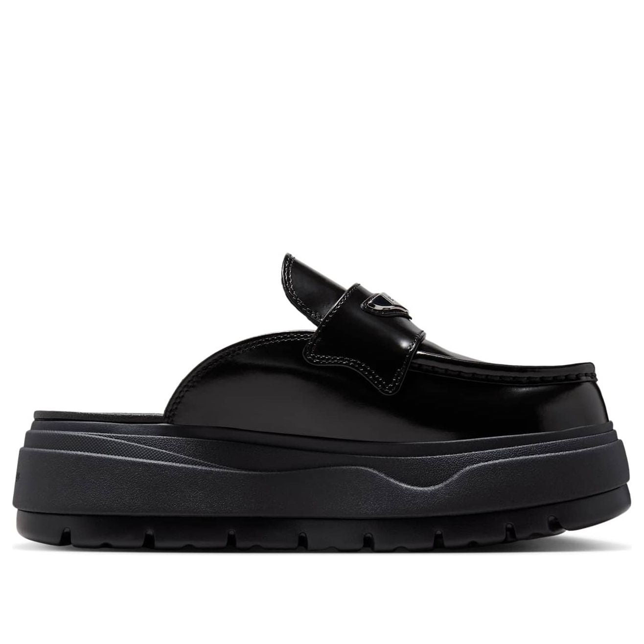 (WMNS) Air Jordan Mule 'Black Metallic Silver' HJ4292-001 - 6