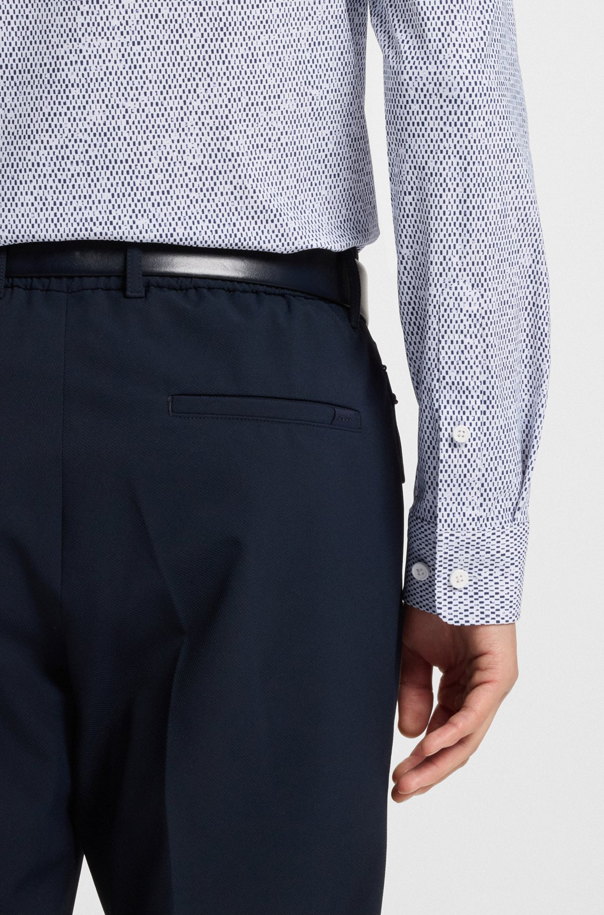 SLIM-FIT SHIRT IN PRINTED PERFORMANCE-STRETCH JERSEY - 6