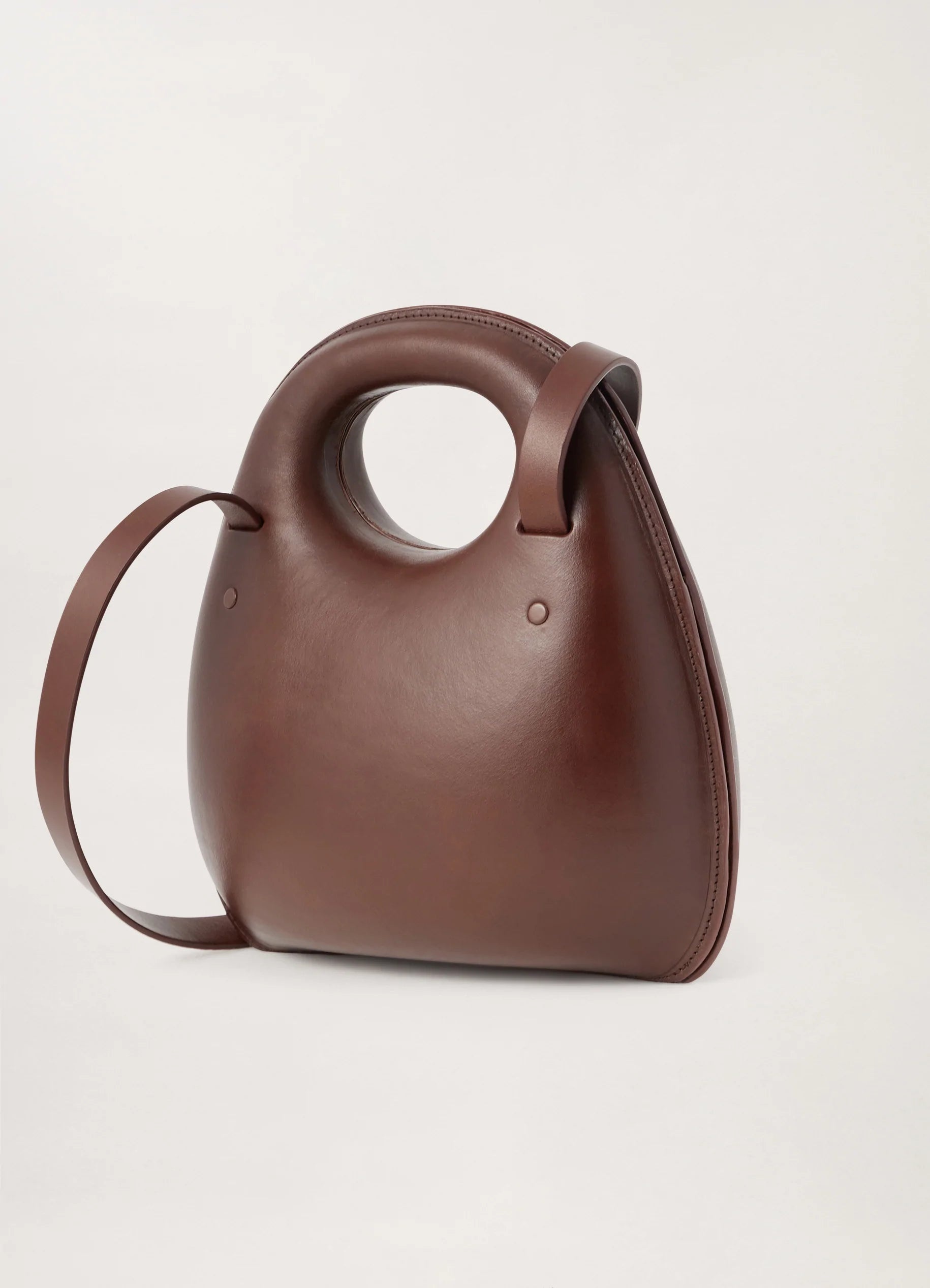 EGG BAG
VEGETAL TANNED LEATHER - 4