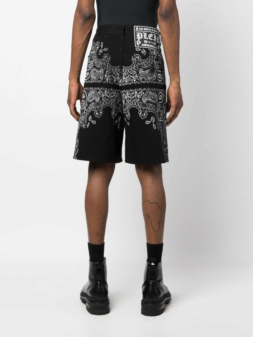 paisley-print denim bermuda shorts - 4