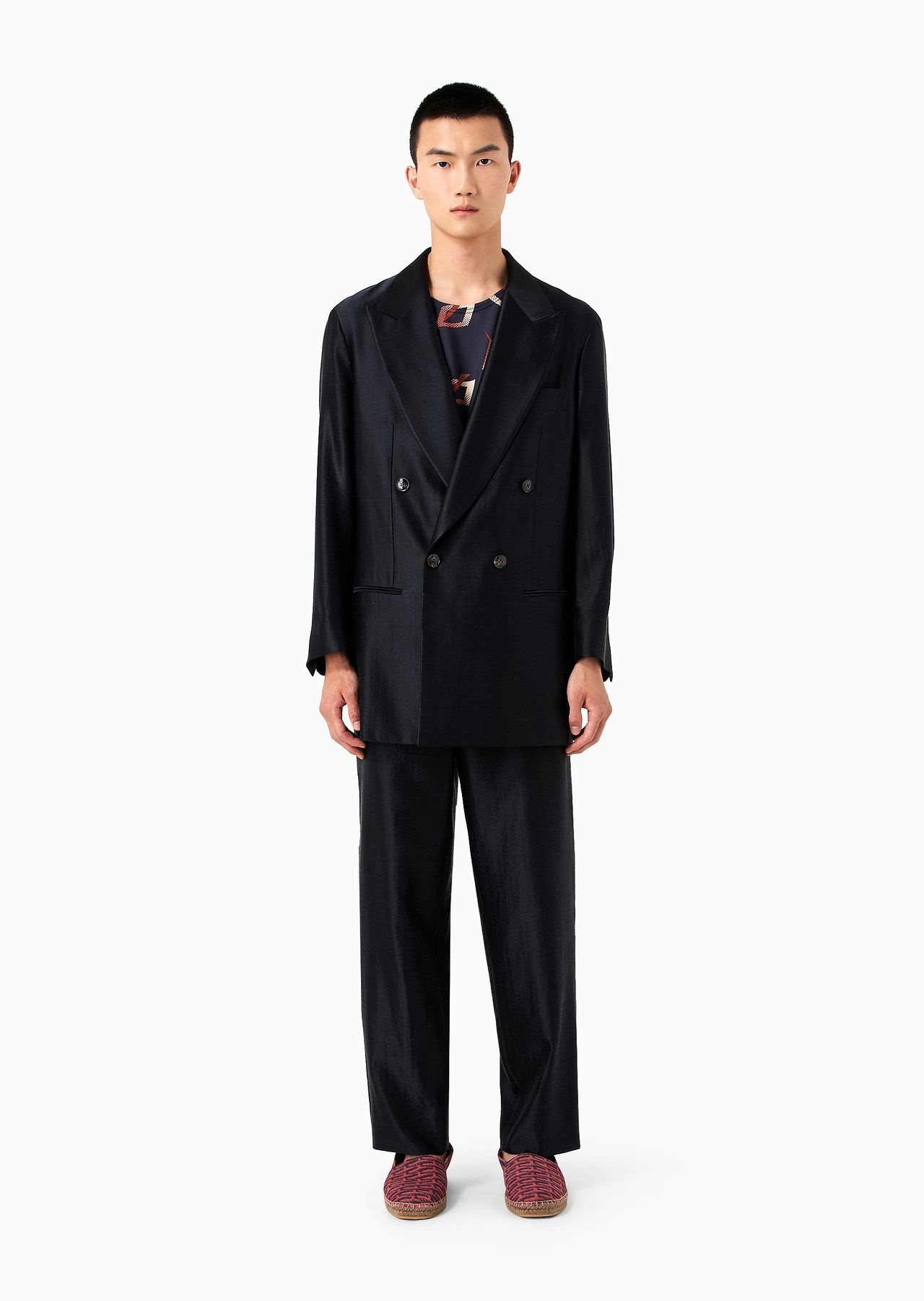 Double-breasted suit in wool and silk satin - 2