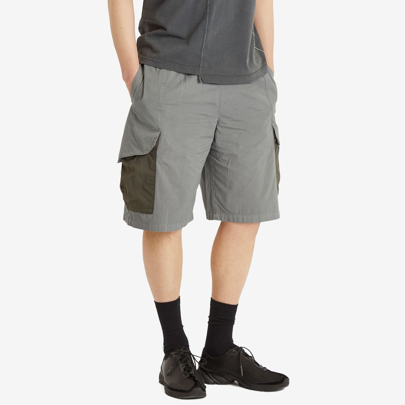 A-COLD-WALL* A-COLD-WALL* Brunswick Cargo Shorts outlook