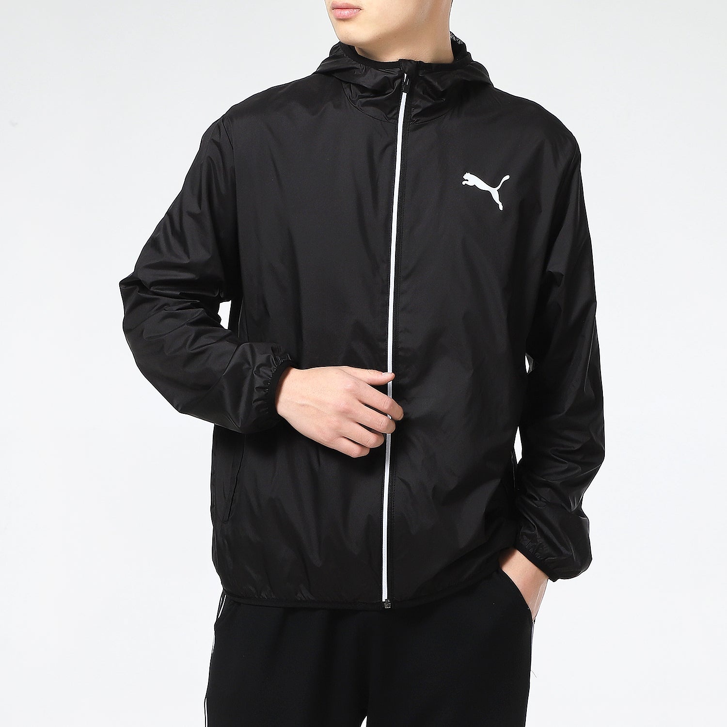 Puma Essentials Solid Windbreaker Jacket 'Black White' 588786-01 - 3