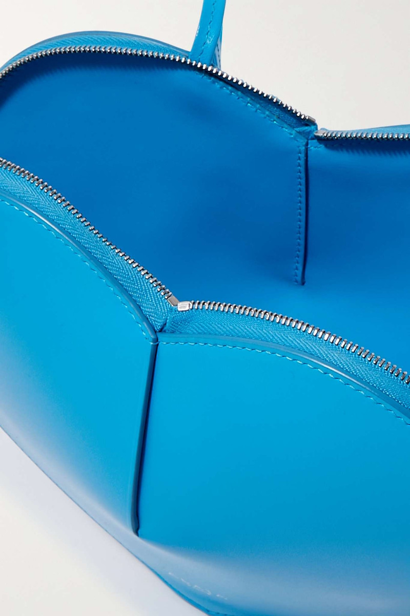 Le Coeur heart-shaped leather shoulder bag 5