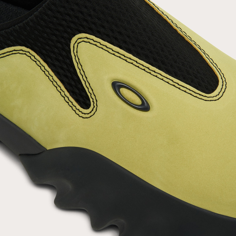 Oakley Factory Team Chop Saw Mule 5