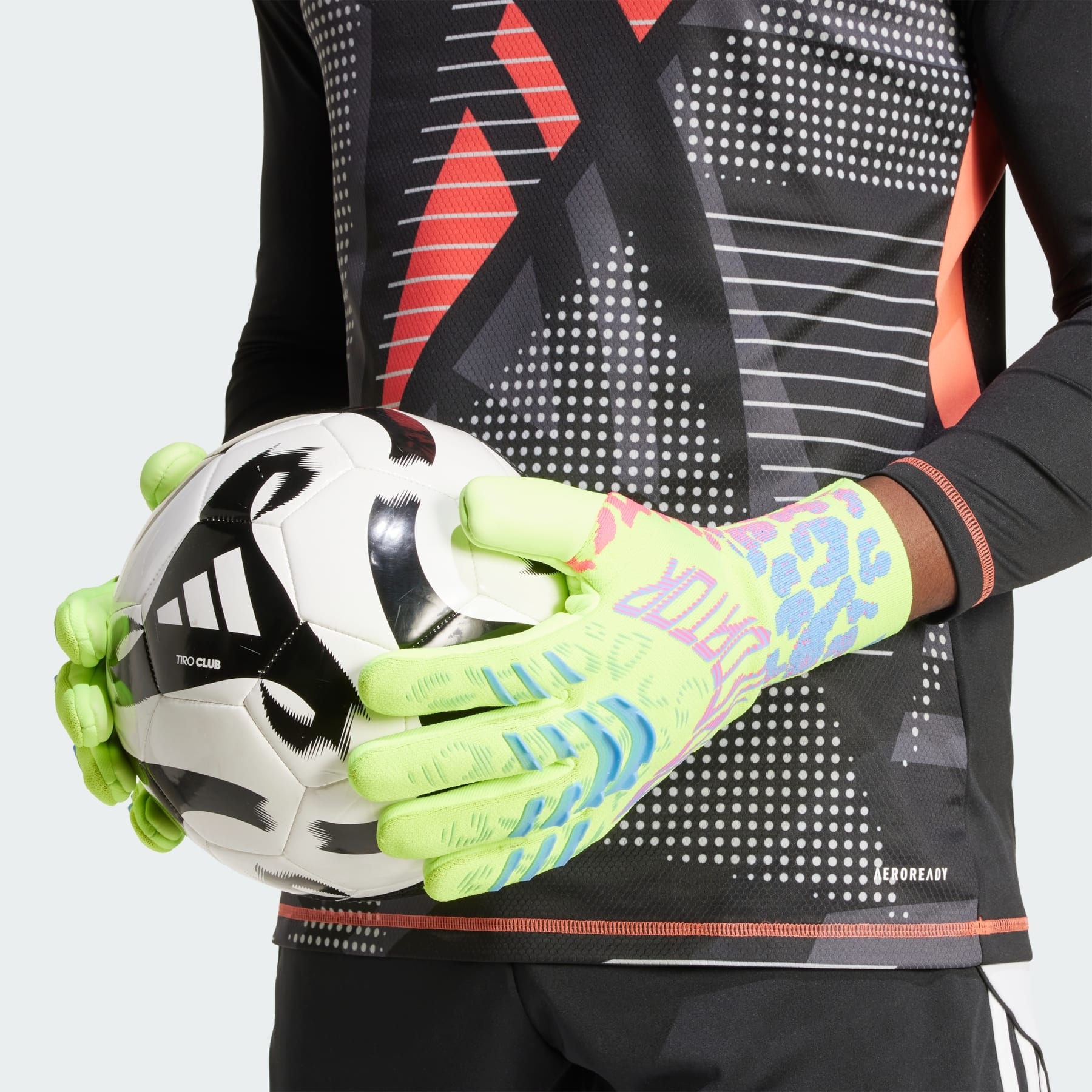 Predator Pro Goalkeeper Gloves - 6