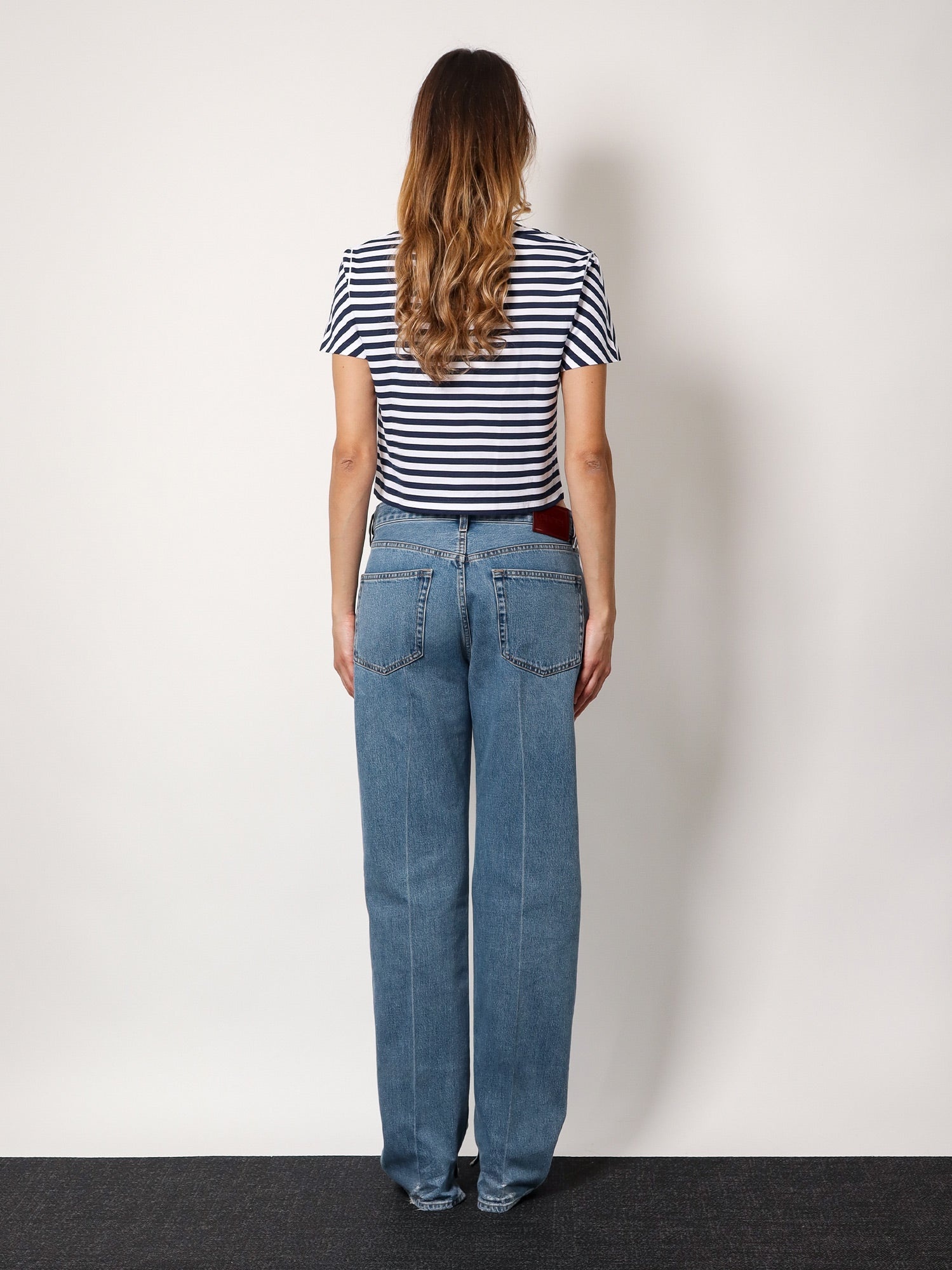 デニム・ジーパン GUCCI Cotton jeans with rossa ancora back logo patch GUCCI Cotton jeans with rossa ancora back logo patch