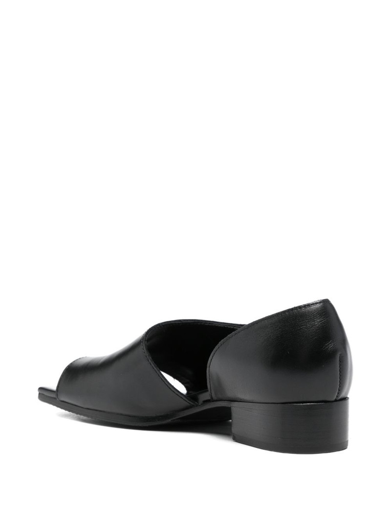 open-toe sandals 3