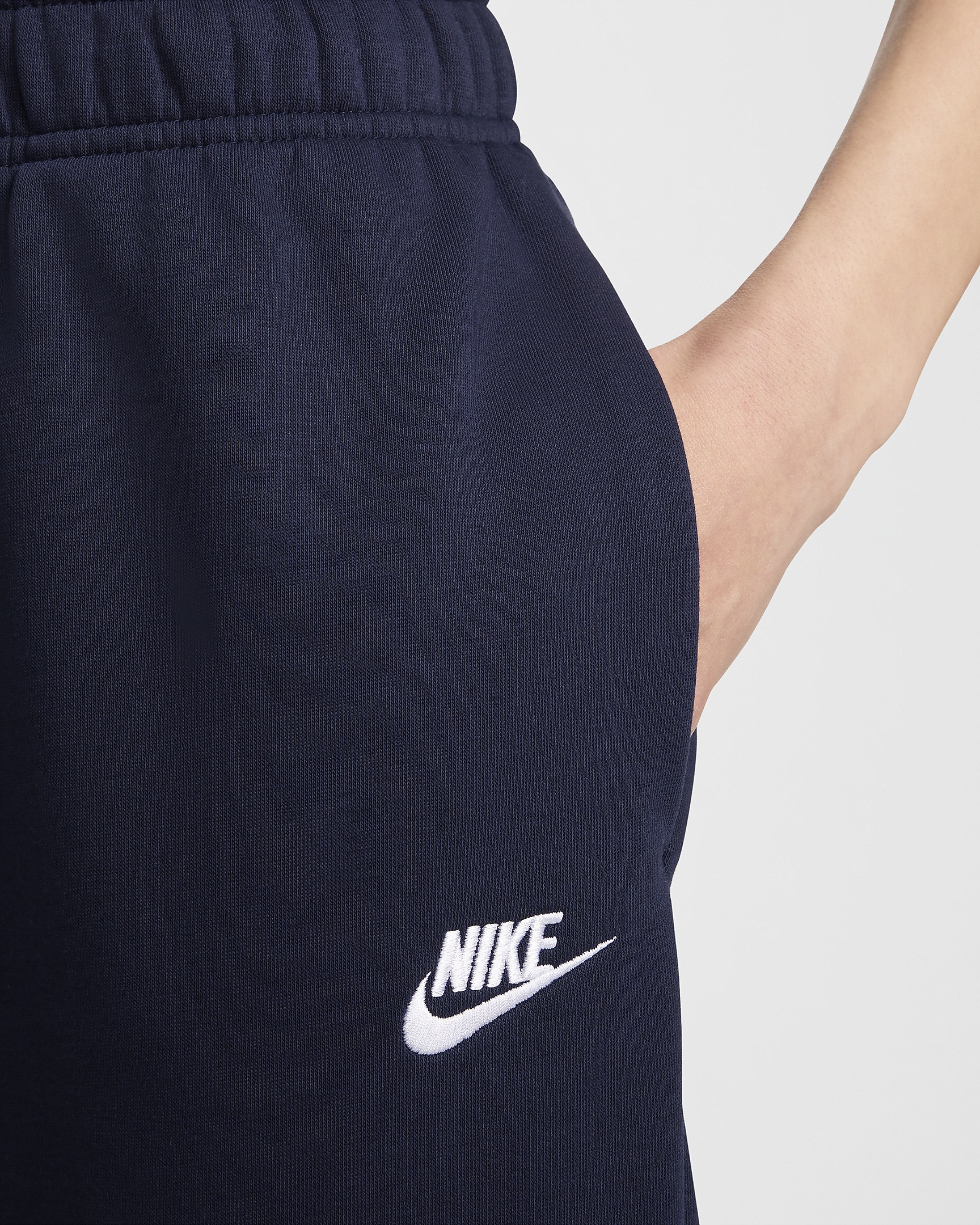 Women's Nike Sportswear Club Fleece Mid-Rise Oversized Sweatpants - 3