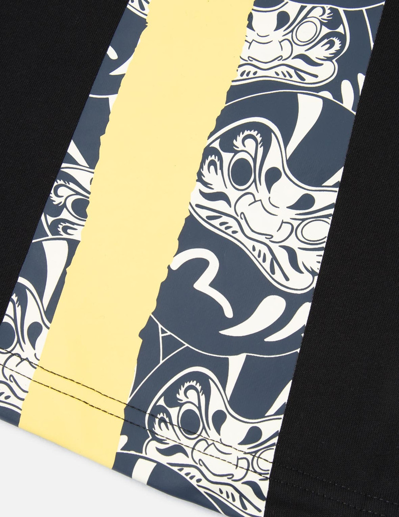 DOUBLE DARUMA DAICOCK PRINT SWEAT SHORTS 13