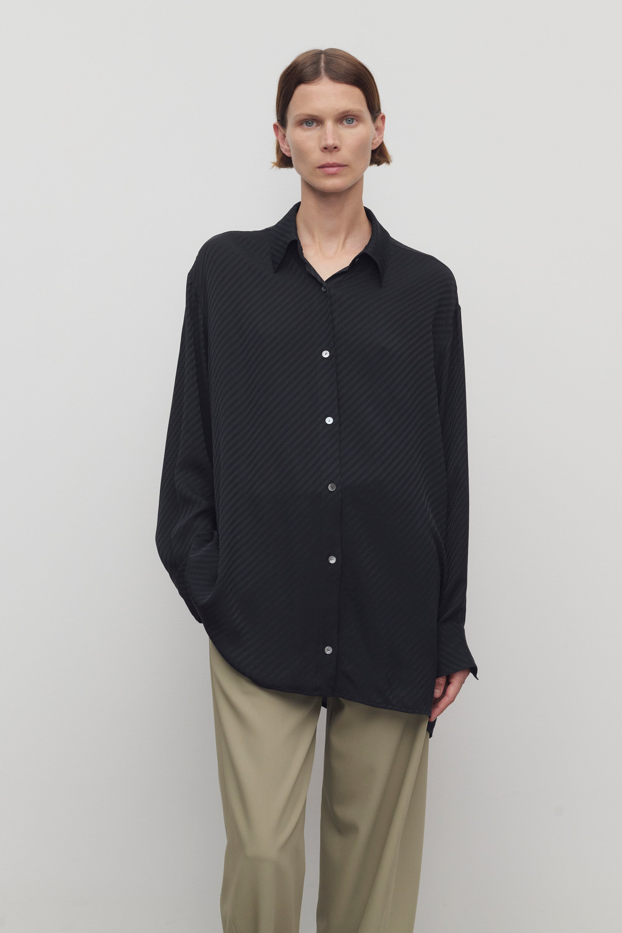 Takara Shirt in Silk - 3