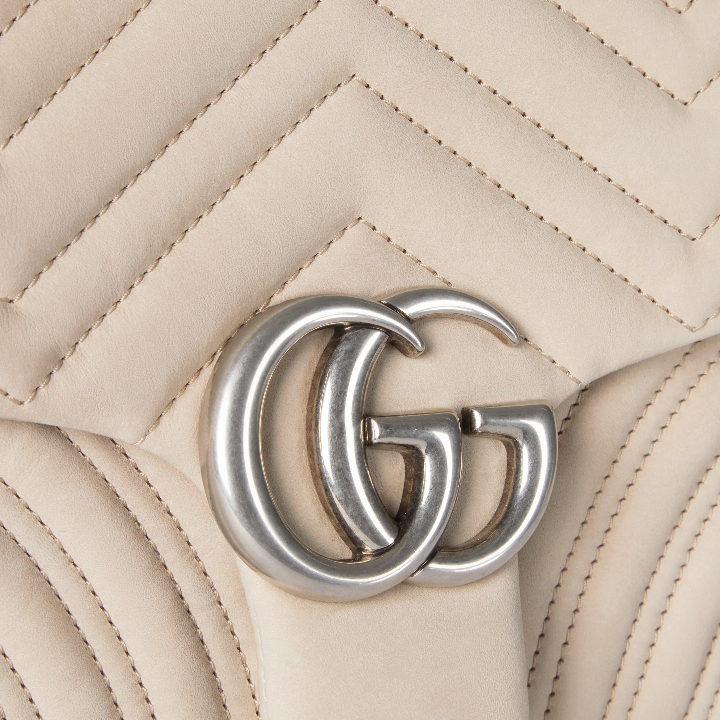 GG Marmont medium shoulder bag - 6