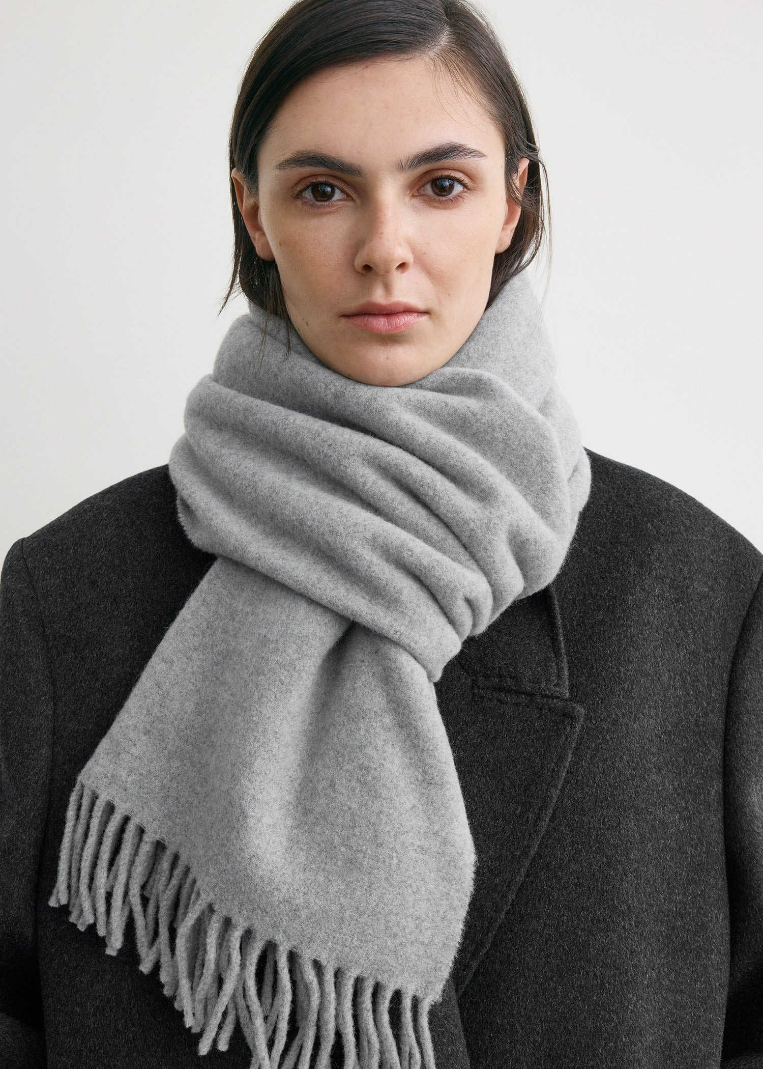 Classic wool scarf light grey mélange - 4
