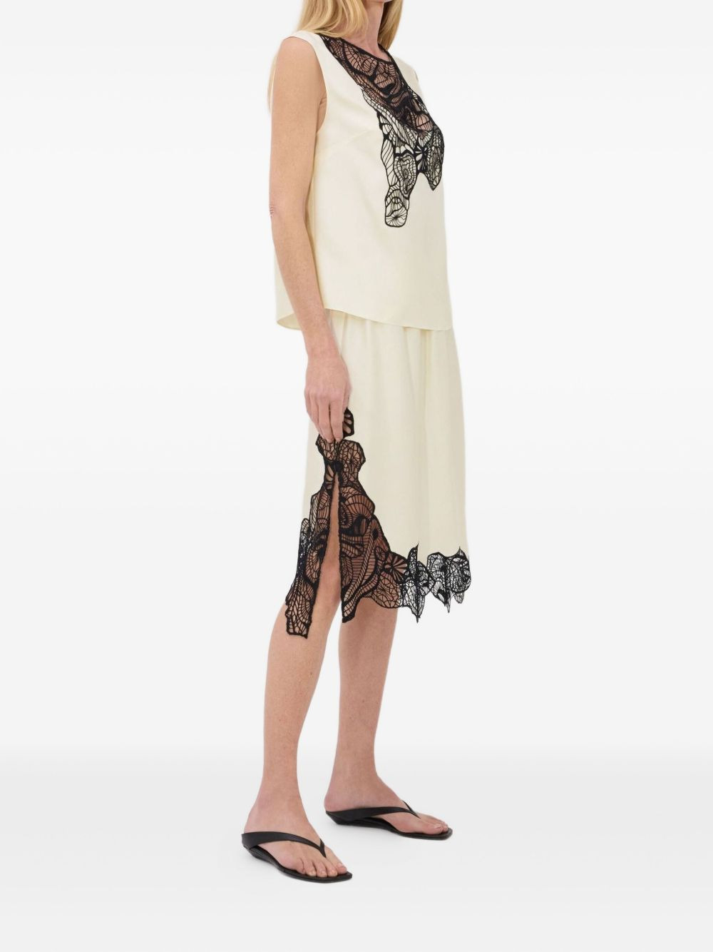 lace-applique sleeveless blouse - 2