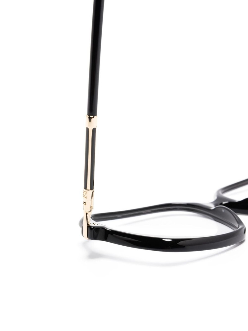 oversize-frame glasses 3