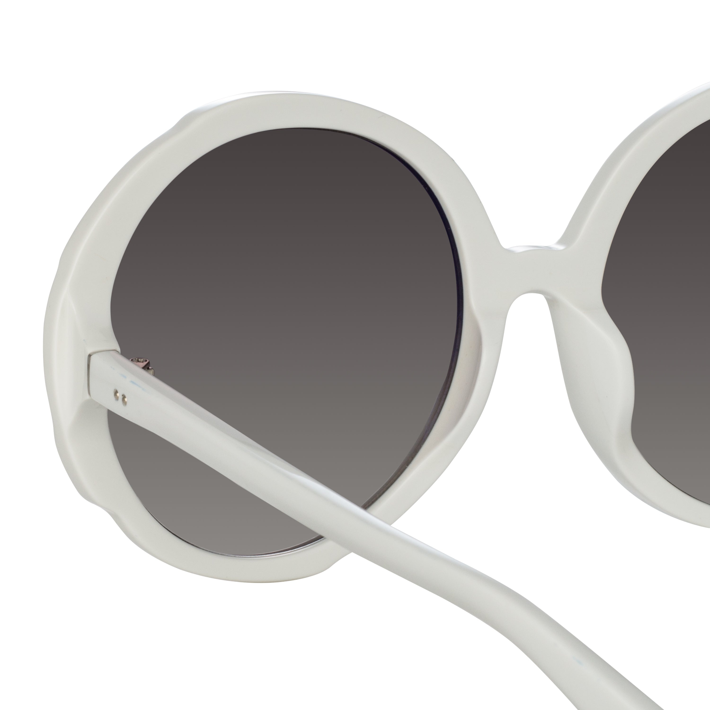 OTAVIA OVERSIZED SUNGLASSES IN WHITE - 8