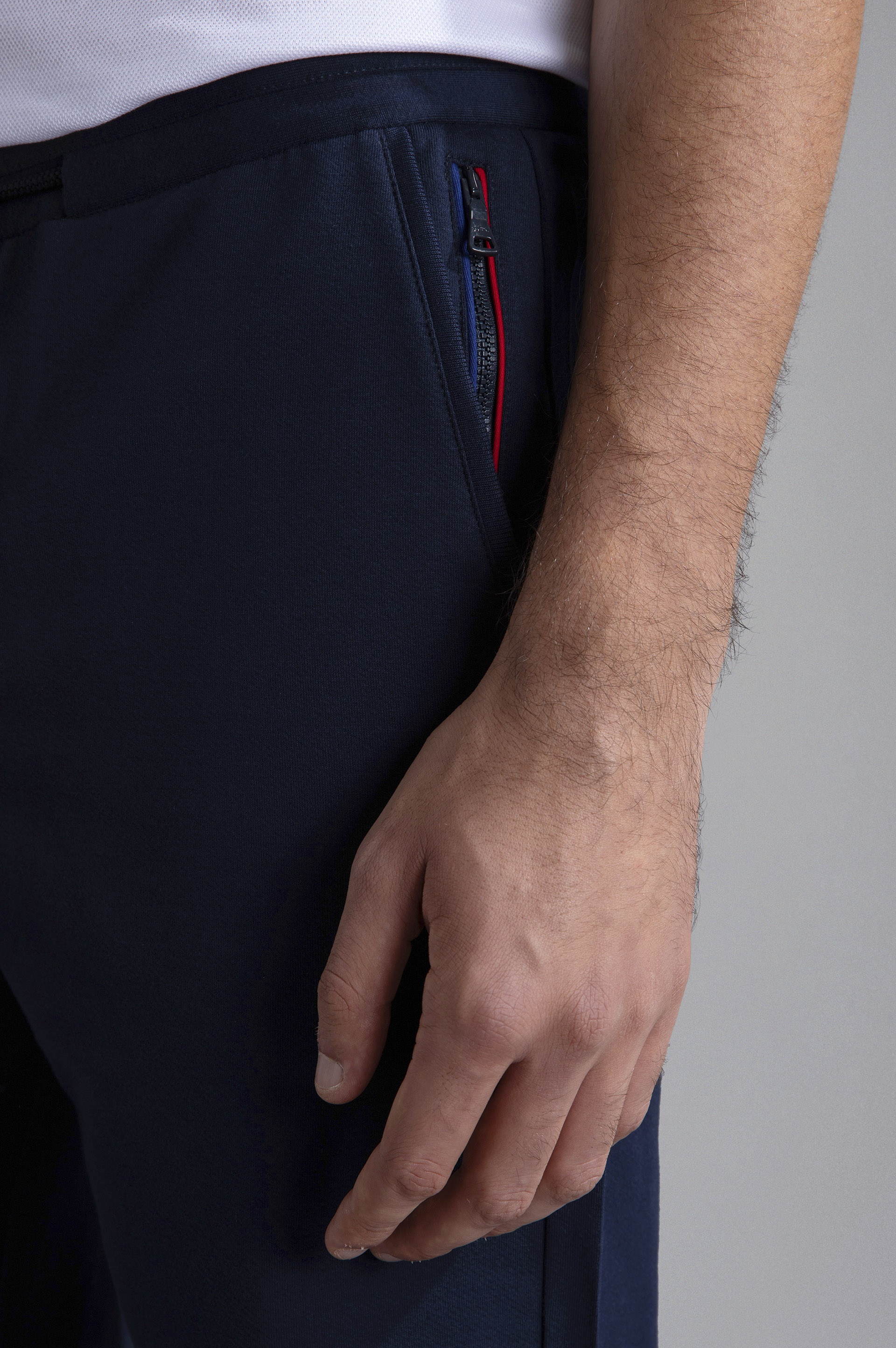 COTTON BERMUDA SHORTS WITH TRICOLOUR DETAILS - 4