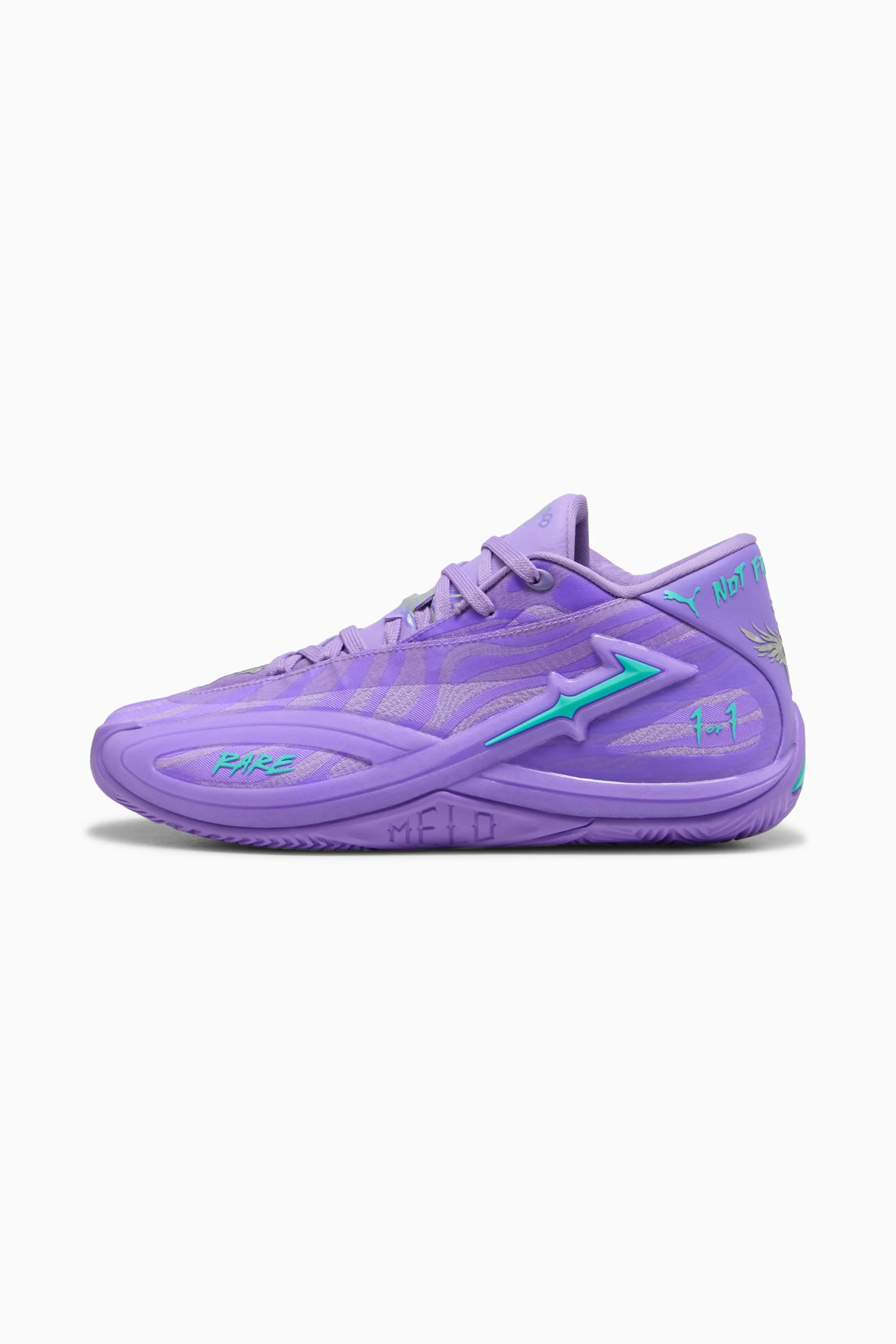 MB.06 Shooting Star Basketball Shoes - 1