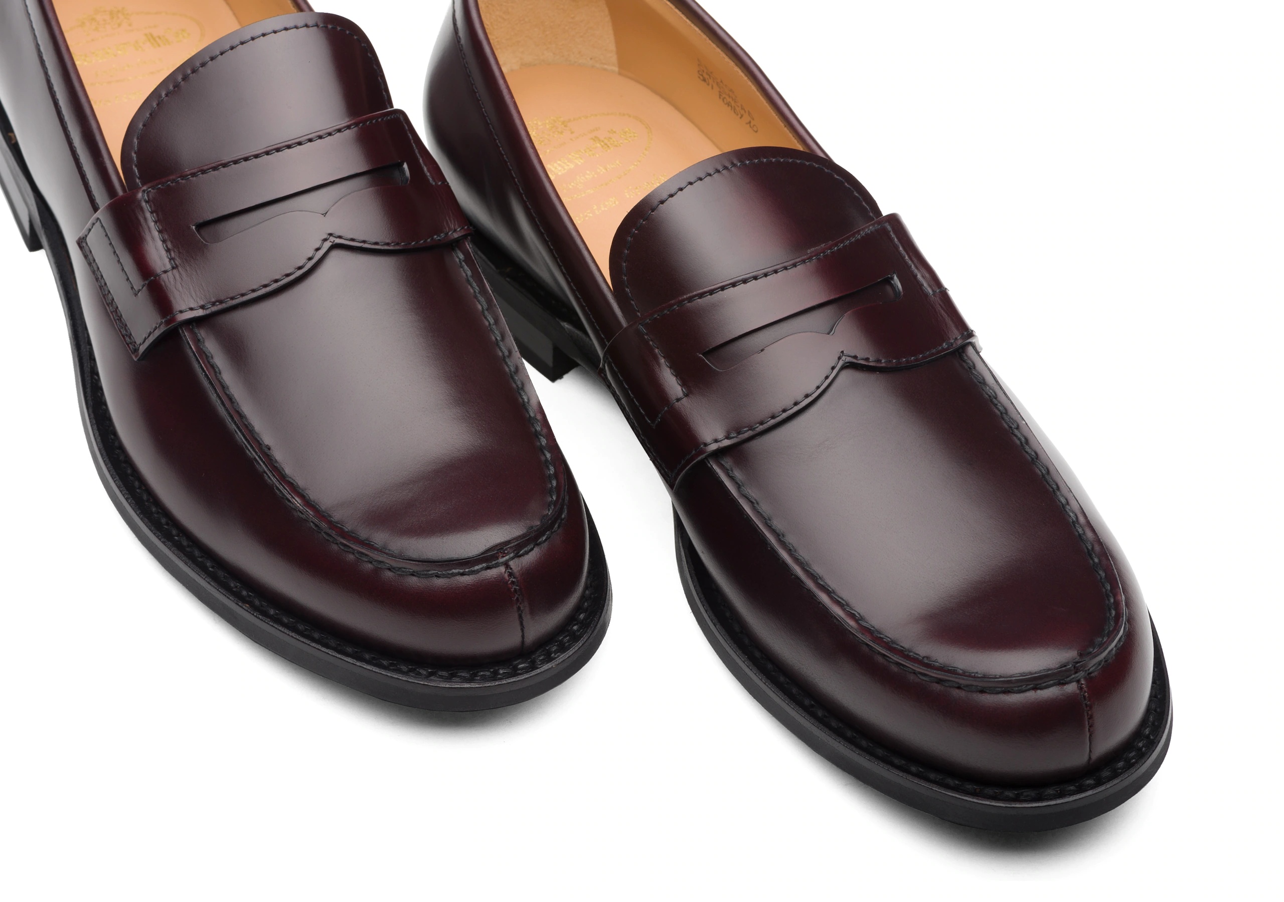 Gateshead
Bright Calf Leather Loafer Burgundy - 4