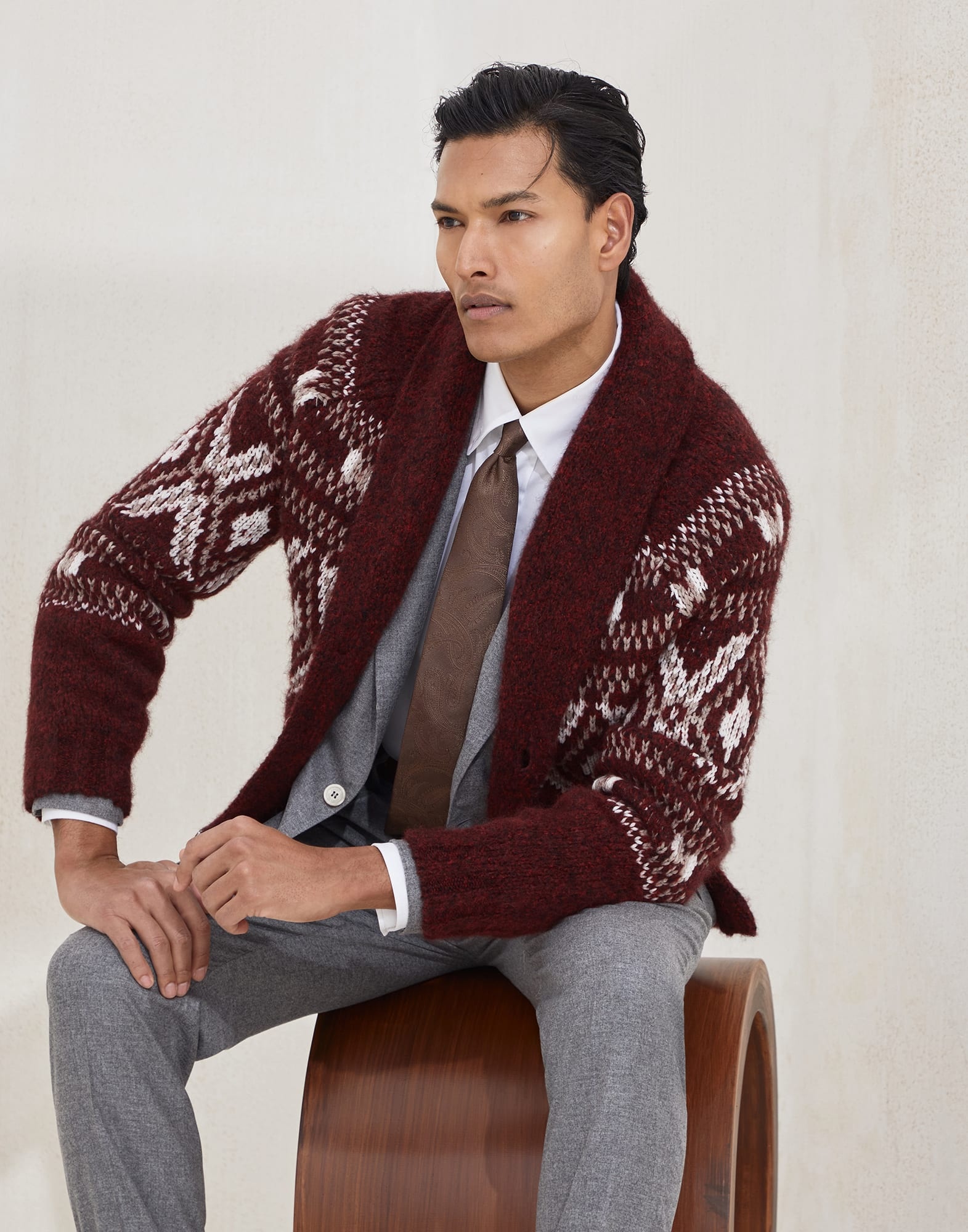 Alpaca, virgin wool and cashmere geometric jacquard cardigan with metal buttons - 4