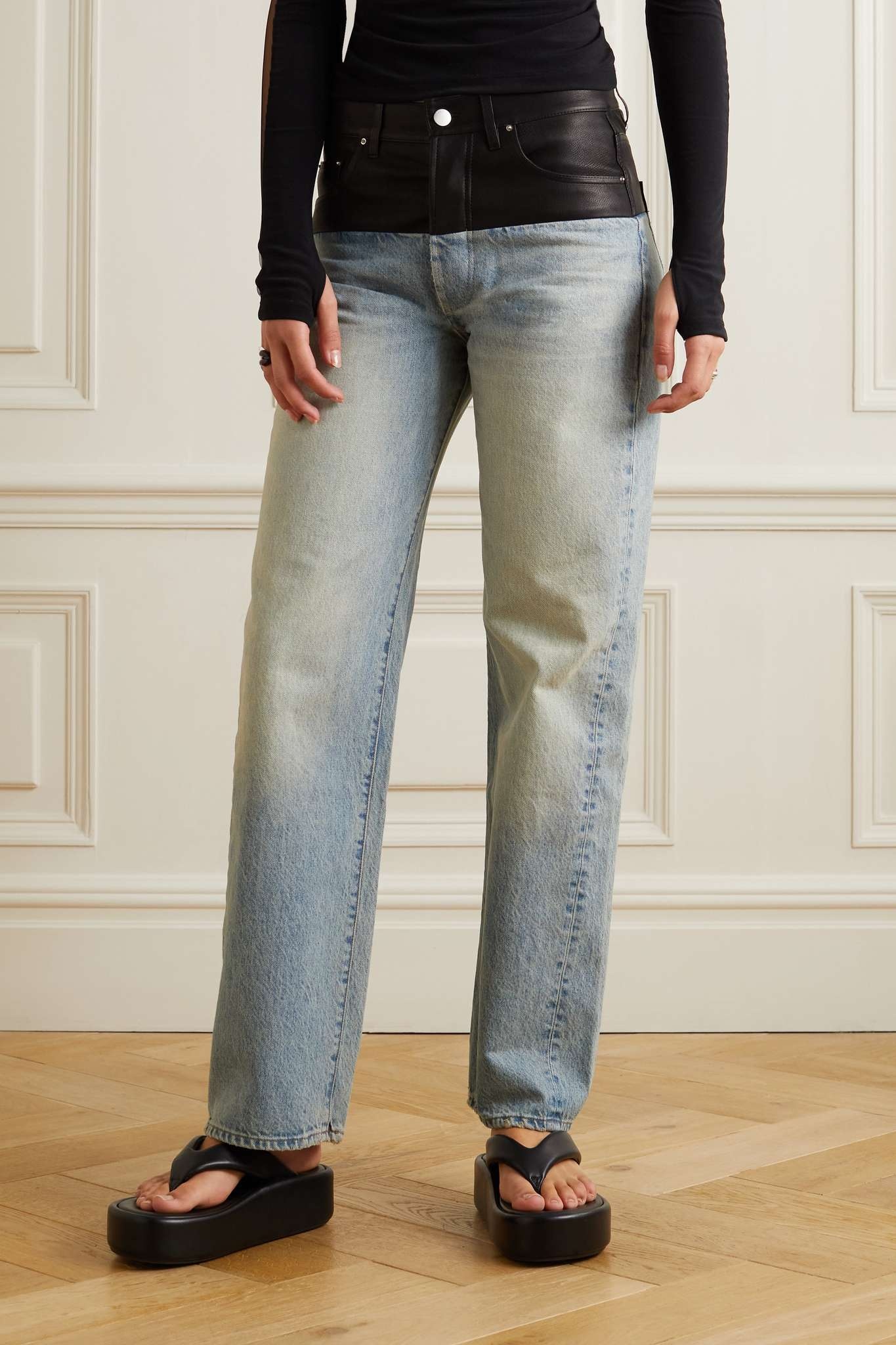 Leather-trimmed mid-rise straight-leg jeans - 3