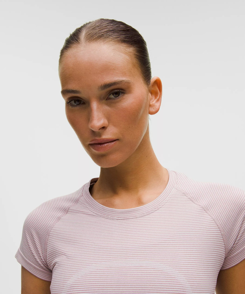 Swiftly Tech Short-Sleeve Shirt 2.0 *Hip Length 4