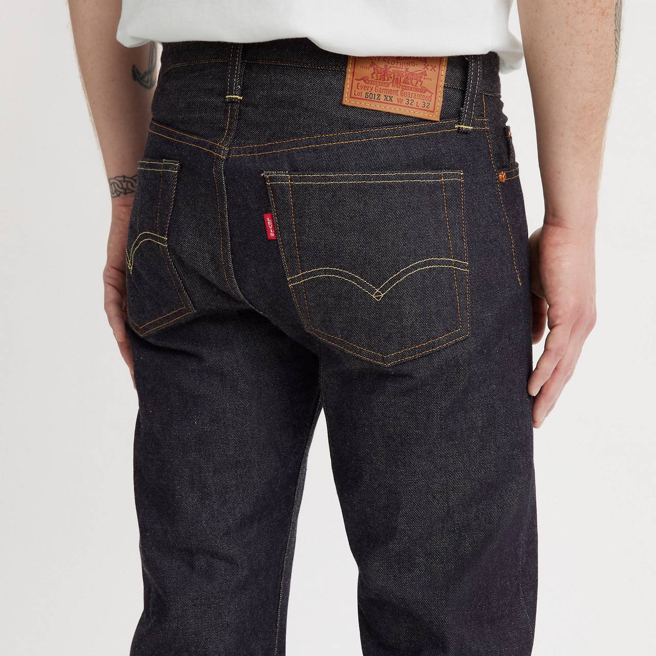 1954 501® ORIGINAL FIT SELVEDGE MEN'S JEANS - 3
