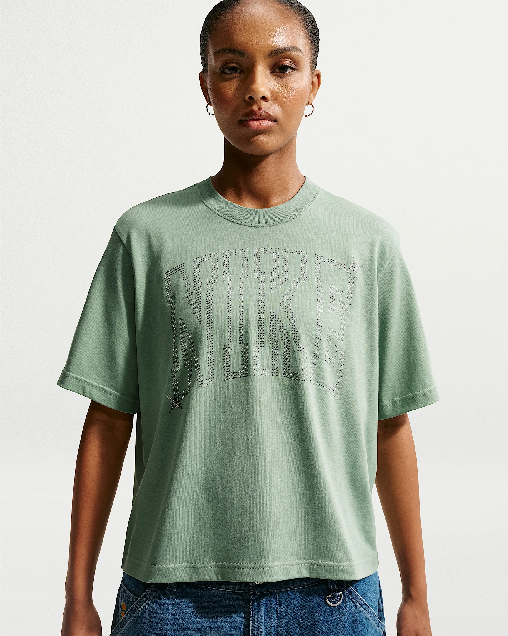 Nike Sportswear Classic Women's Loose T-Shirt - 1
