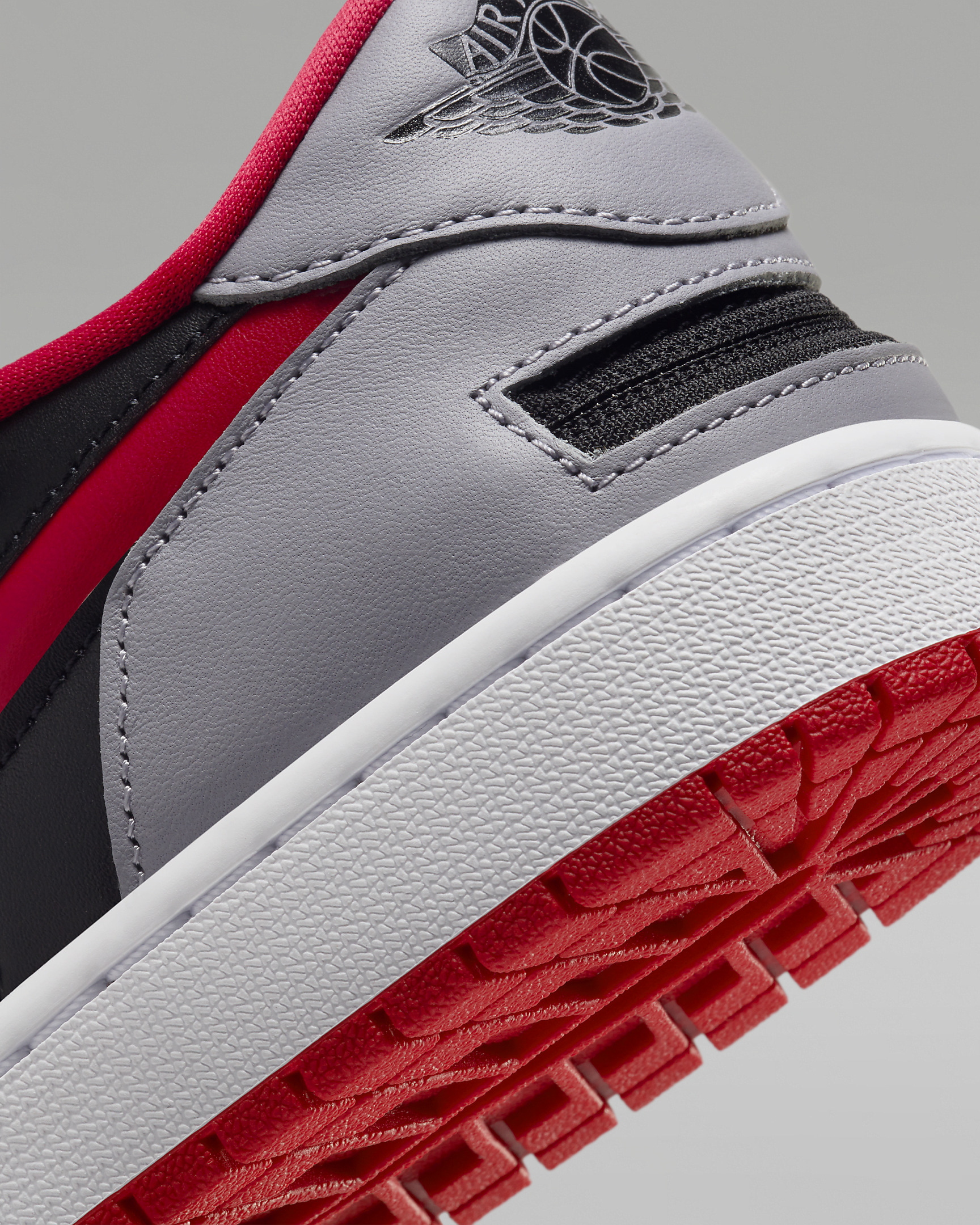 Air Jordan 1 Low FlyEase Men's Easy On/Off Shoes - 8